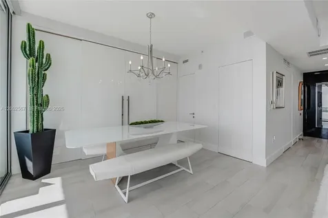2900 NE 7th Avenue Miami FL 33137