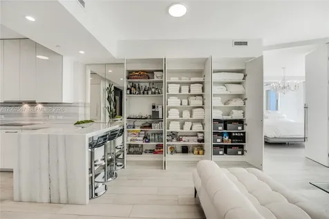 2900 NE 7th Avenue Miami FL 33137