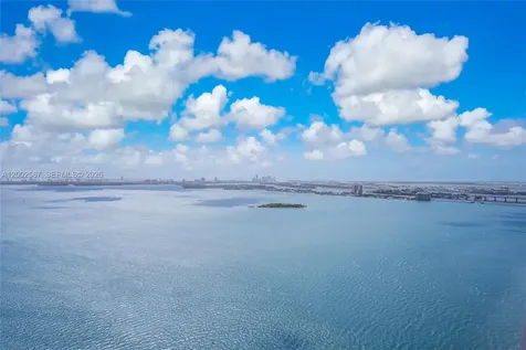 2900 NE 7th Avenue Miami FL 33137