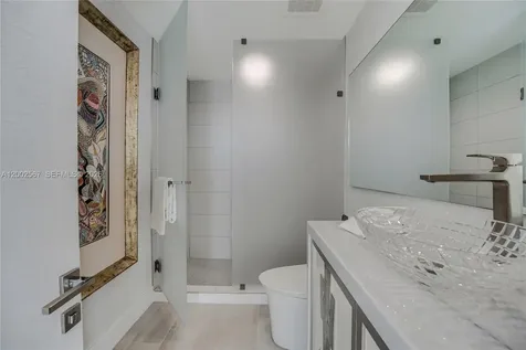 2900 NE 7th Avenue Miami FL 33137