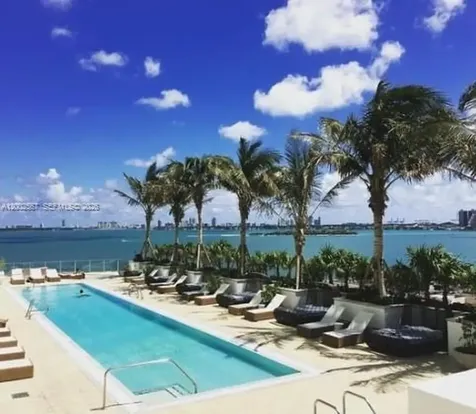 2900 NE 7th Avenue Miami FL 33137