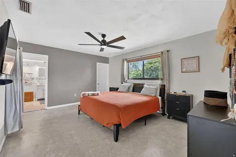 10431 SW 82nd Court Miami FL 33156