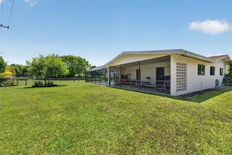 10431 SW 82nd Court Miami FL 33156