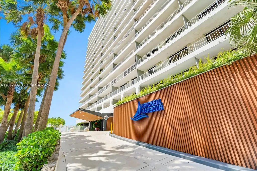 200 SE 15th Road Miami FL 33129