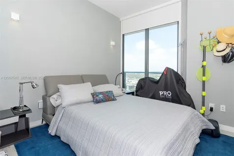 480 NE 31st Street Miami FL 33137