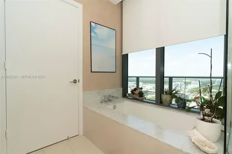 480 NE 31st Street Miami FL 33137