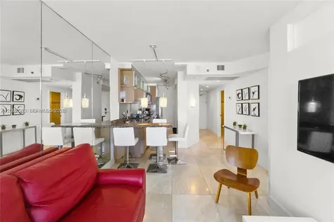 100 Lincoln Road Miami Beach FL 33139
