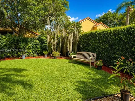 2019 Cove Lane Weston FL 33326