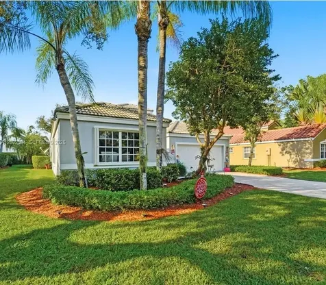 2019 Cove Lane Weston FL 33326