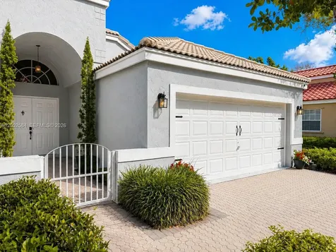 2019 Cove Lane Weston FL 33326