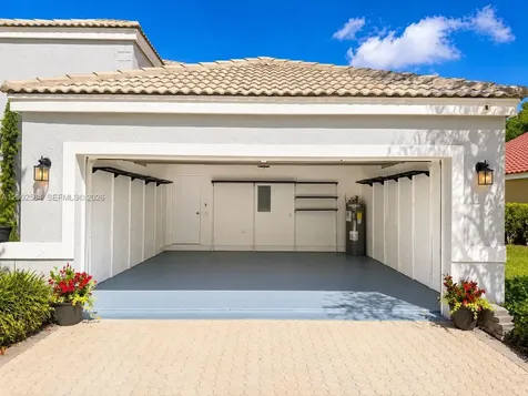 2019 Cove Lane Weston FL 33326