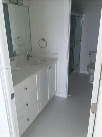 6900 Bay Drive Miami Beach FL 33141