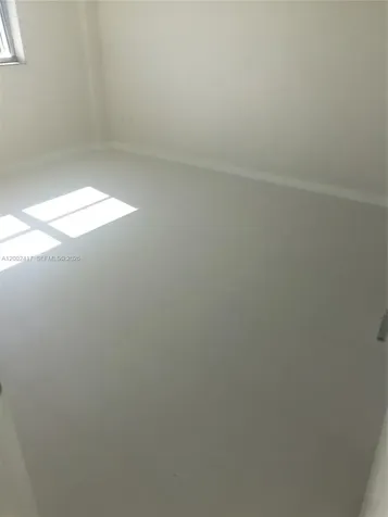 6900 Bay Drive Miami Beach FL 33141