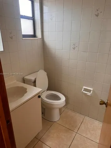 180 Royal Palm Road Hialeah Gardens FL 33016