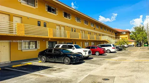 180 Royal Palm Road Hialeah Gardens FL 33016