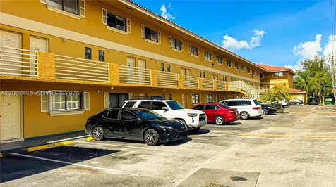 180 Royal Palm Road Hialeah Gardens FL 33016