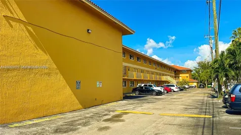 180 Royal Palm Road Hialeah Gardens FL 33016