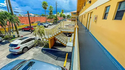 180 Royal Palm Road Hialeah Gardens FL 33016
