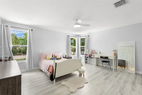 7476 Brunswick Circle Boynton Beach FL 33472