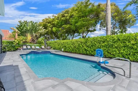 7476 Brunswick Circle Boynton Beach FL 33472