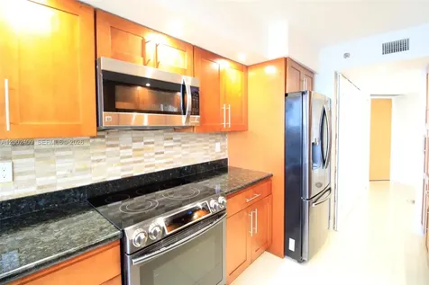 20185 E Country Club Drive Aventura FL 33180