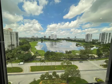 20185 E Country Club Drive Aventura FL 33180
