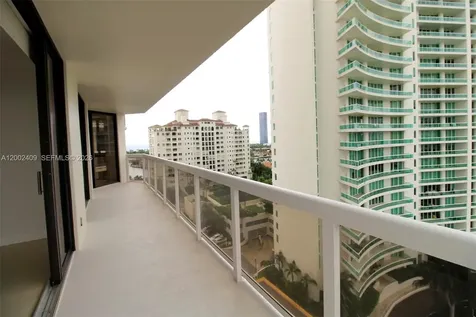 20185 E Country Club Drive Aventura FL 33180