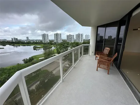 20185 E Country Club Drive Aventura FL 33180