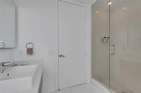 1100 Biscayne Boulevard Miami FL 33132