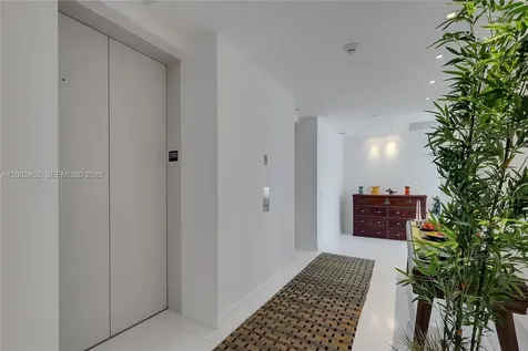 1100 Biscayne Boulevard Miami FL 33132