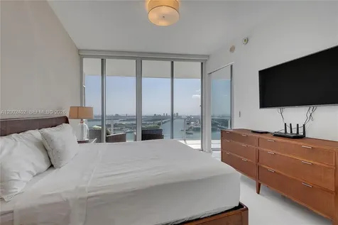 1100 Biscayne Boulevard Miami FL 33132