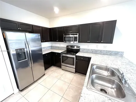 11498 SW 250th Street Homestead FL 33032