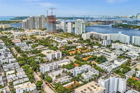 1002 10th Street Miami Beach FL 33139