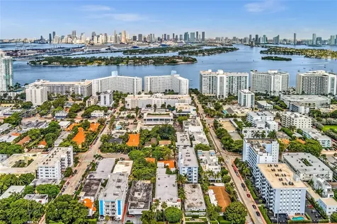 1002 10th Street Miami Beach FL 33139