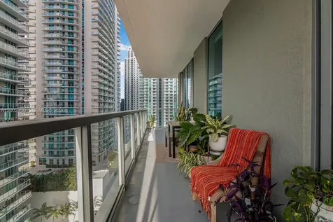 79 SW 12th Street Miami FL 33130