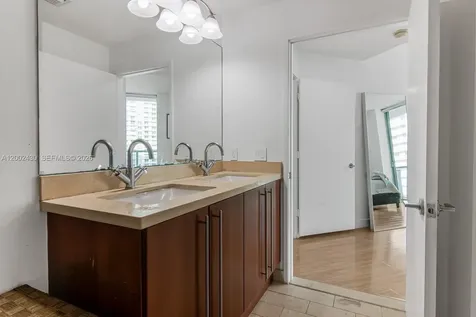 79 SW 12th Street Miami FL 33130