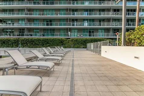 79 SW 12th Street Miami FL 33130