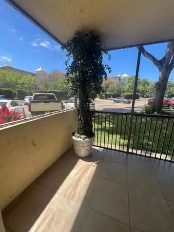 8333 Lake Drive Doral FL 33166