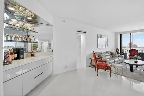 3000 Island Boulevard Aventura FL 33160