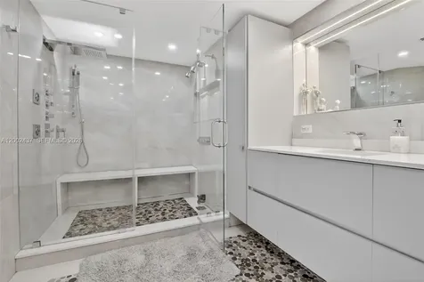 3000 Island Boulevard Aventura FL 33160