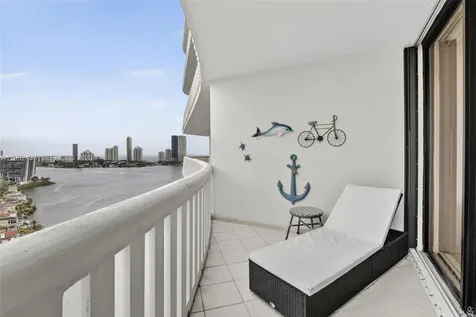 3000 Island Boulevard Aventura FL 33160