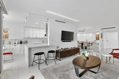 3000 Island Boulevard Aventura FL 33160