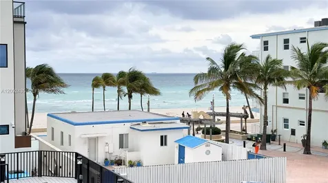 321 Wilson Street Hollywood FL 33019