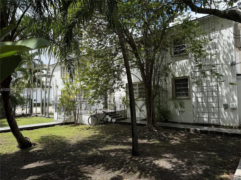 1421 SW 37th Avenue Miami FL 33145