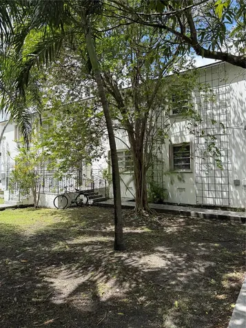 1421 SW 37th Avenue Miami FL 33145