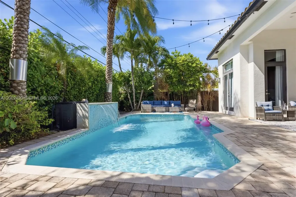 1609 NE 18th Avenue Fort Lauderdale FL 33305
