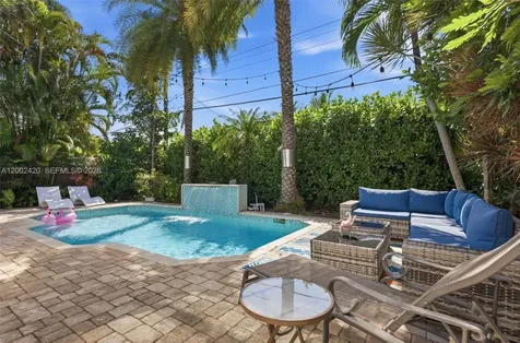 1609 NE 18th Avenue Fort Lauderdale FL 33305