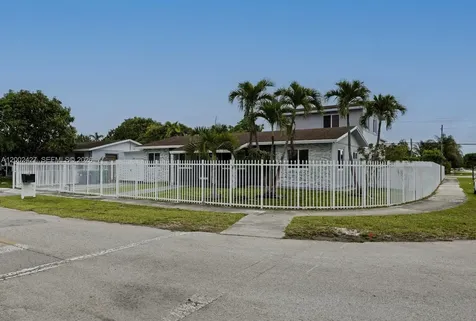 30365 SW 152nd Court Homestead FL 33033