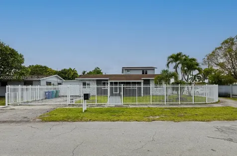 30365 SW 152nd Court Homestead FL 33033