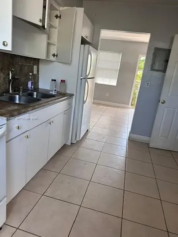 3723 NW 23rd Avenue Miami FL 33142